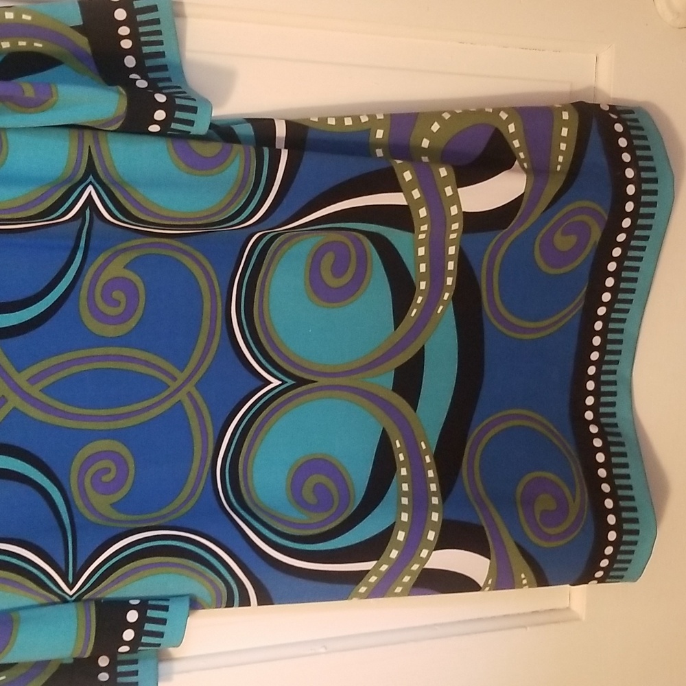 Multicolor Abstract Pattern Dress - Picture 6 of 9